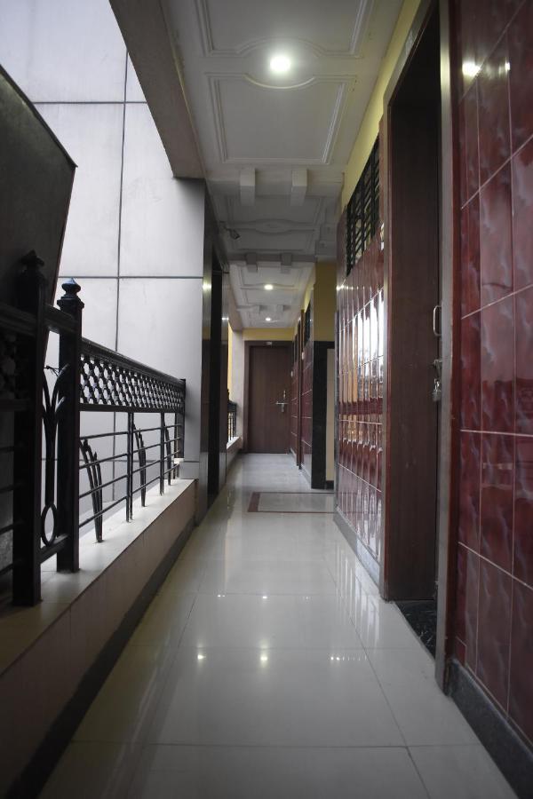 Hotel Sai Vishwa Shirdi Zewnętrze zdjęcie