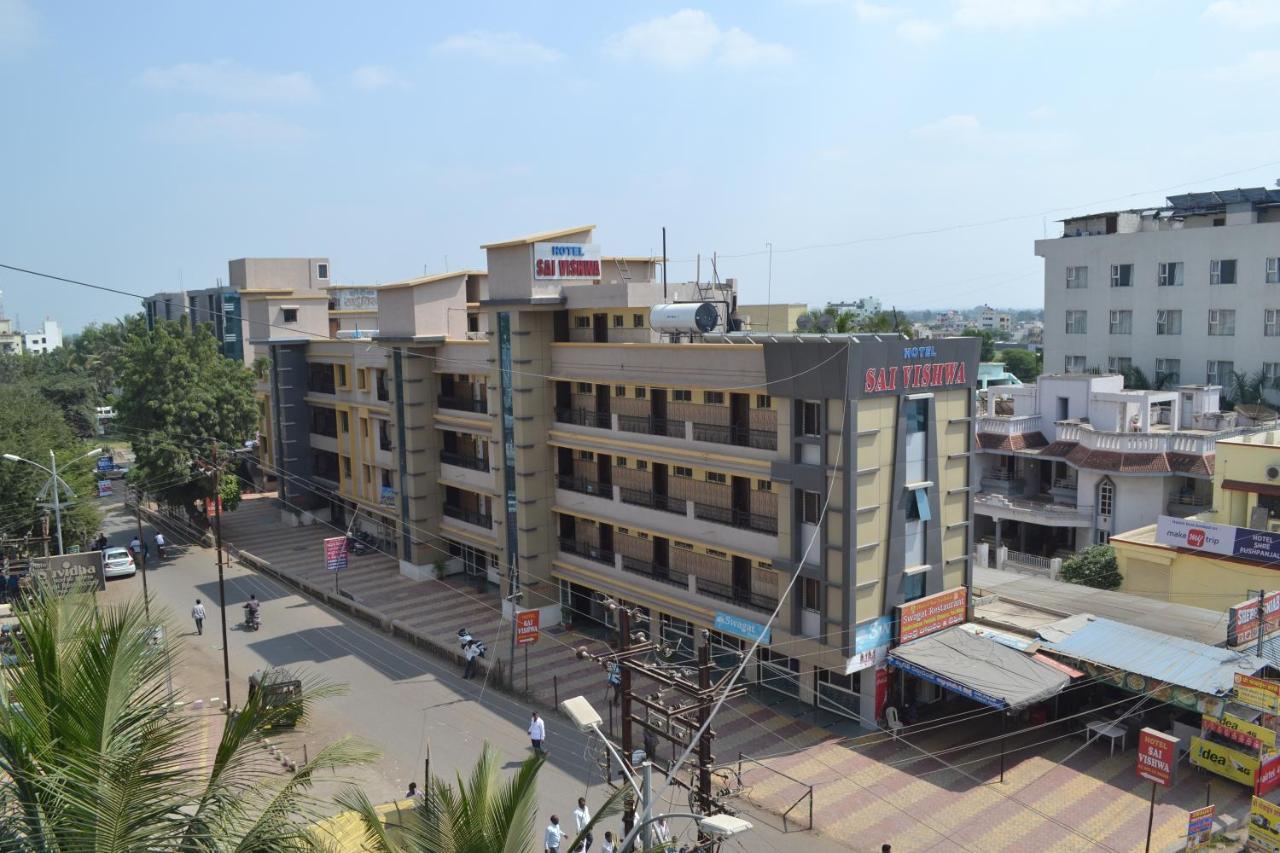 Hotel Sai Vishwa Shirdi Zewnętrze zdjęcie